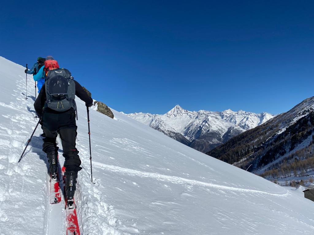 11_27. Feb 22_A_JO_Skitour Unterbaech VS (110).JPG